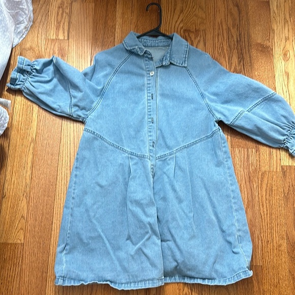 Dresses & Skirts - Maternity dress size small, good condition